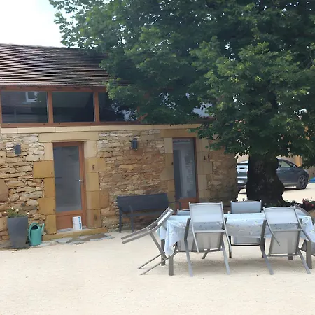 Ferienhaus Du Pas De La Mignonne Excideuil
